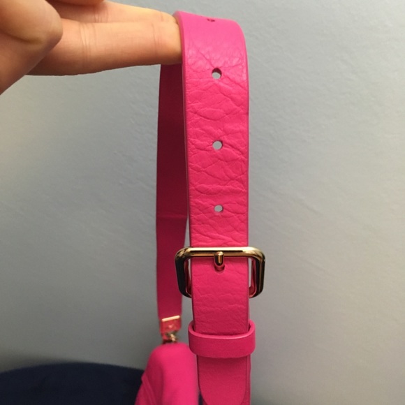 Kate Spade Crossbody Leather bag w gold hardware - Picture 4 of 8